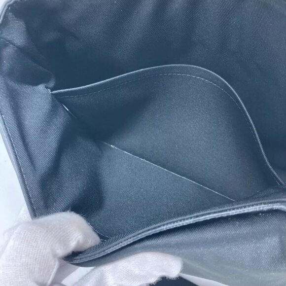 LOUIS VUITTON Damier Graphite District PM NM Crossbody Shoulder Bag - Picture 11 of 13